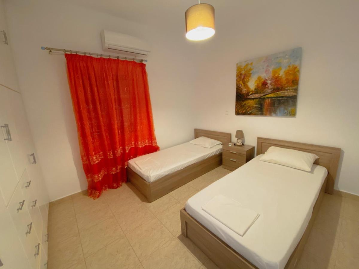 Sifneiko Arxontiko Hotel Faros  Exterior photo