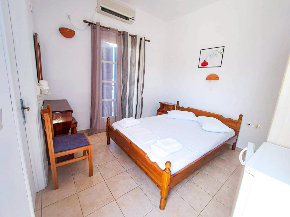 Sifneiko Arxontiko Hotel Faros  Room photo